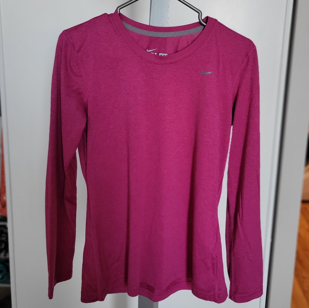Nike gym top - long sleeve